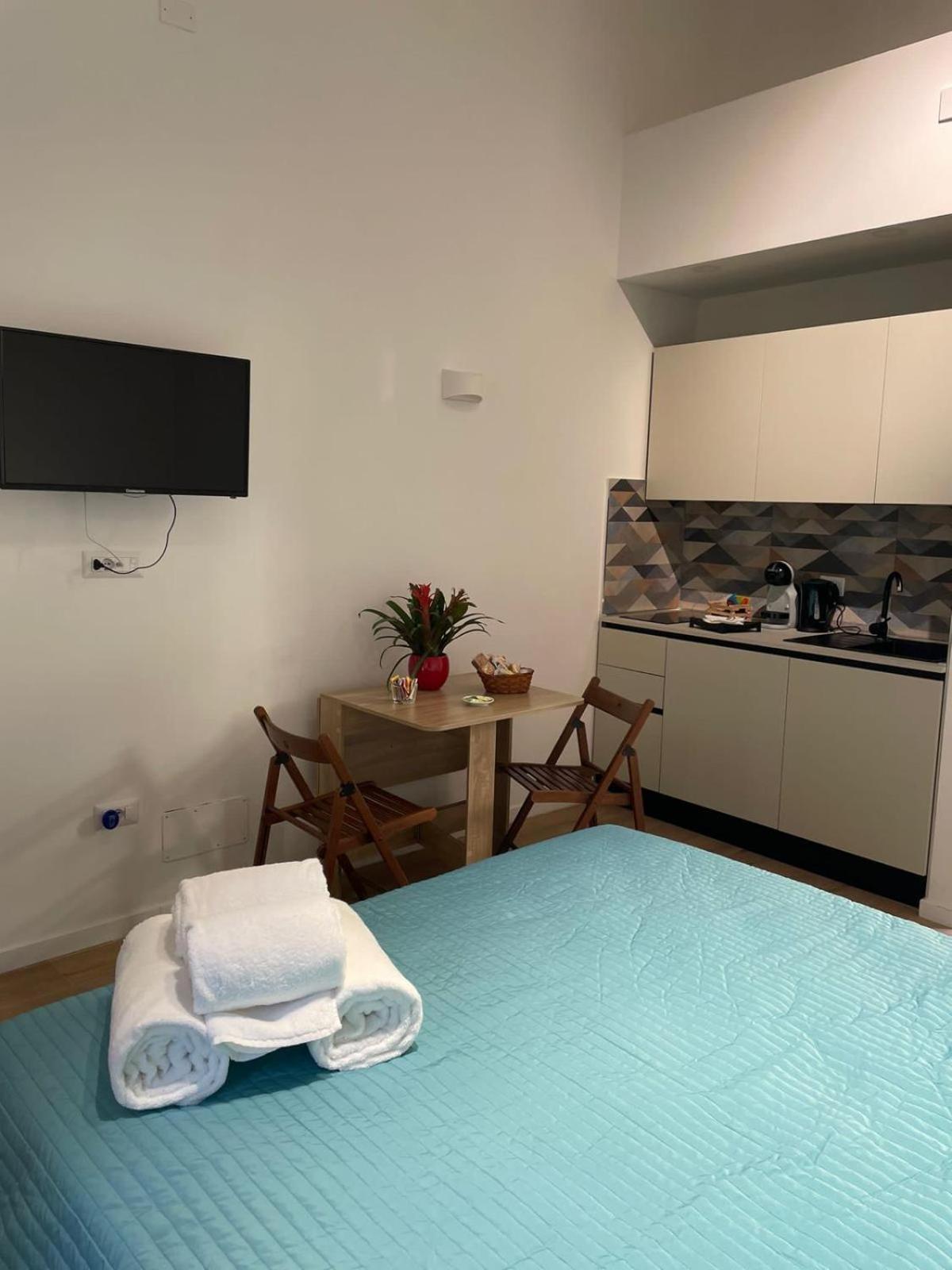 Nabi Riviera Apartment Neapel
